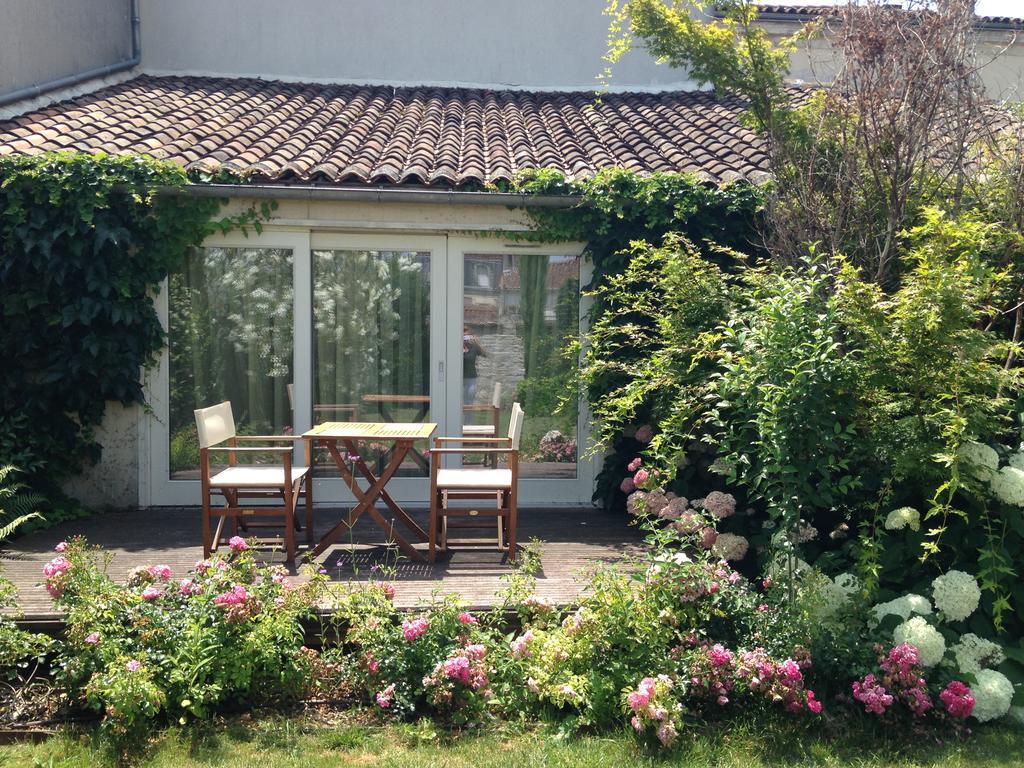 Hôtel Ligaro Jarnac Buitenkant foto
